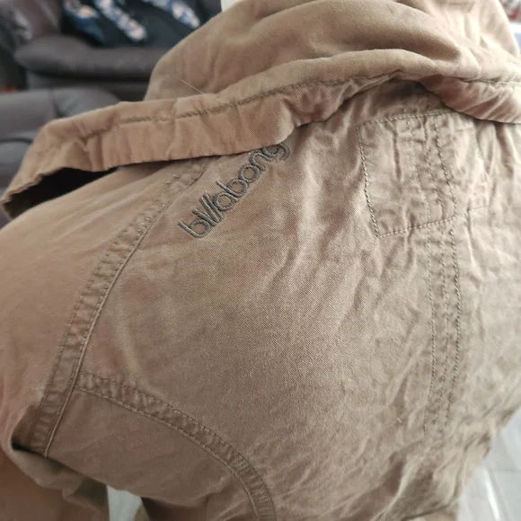 Billabong jacket - Picture 3 of 5